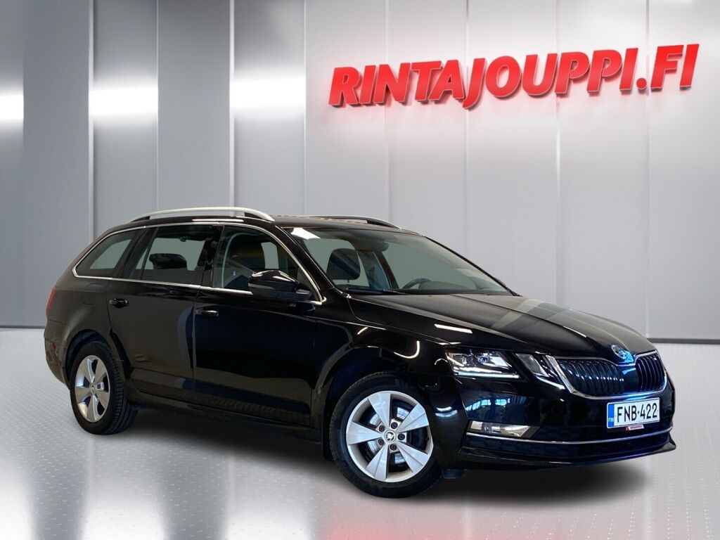 Skoda Octavia 2018 Musta