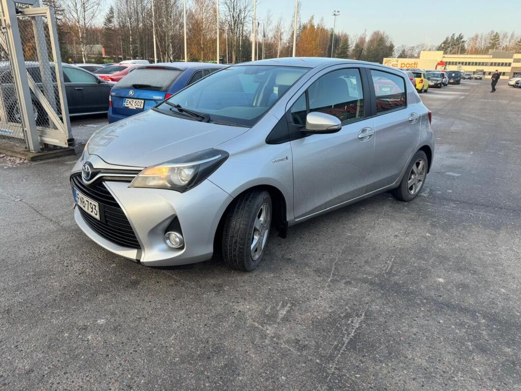 Toyota Yaris 2016 Harmaa