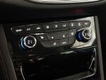 Opel Astra 2018 Punainen
