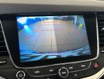 Opel Astra 2018 Punainen