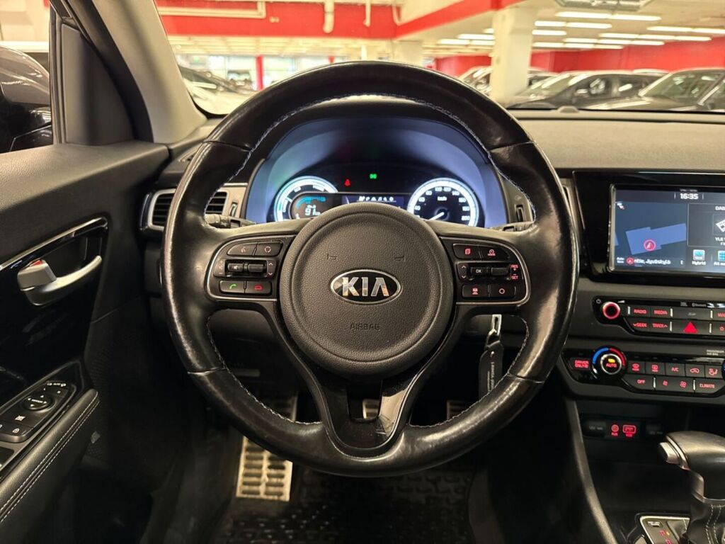 Kia Niro 2018 Harmaa