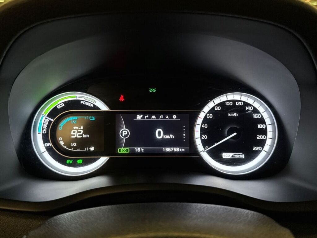 Kia Niro 2018 Harmaa