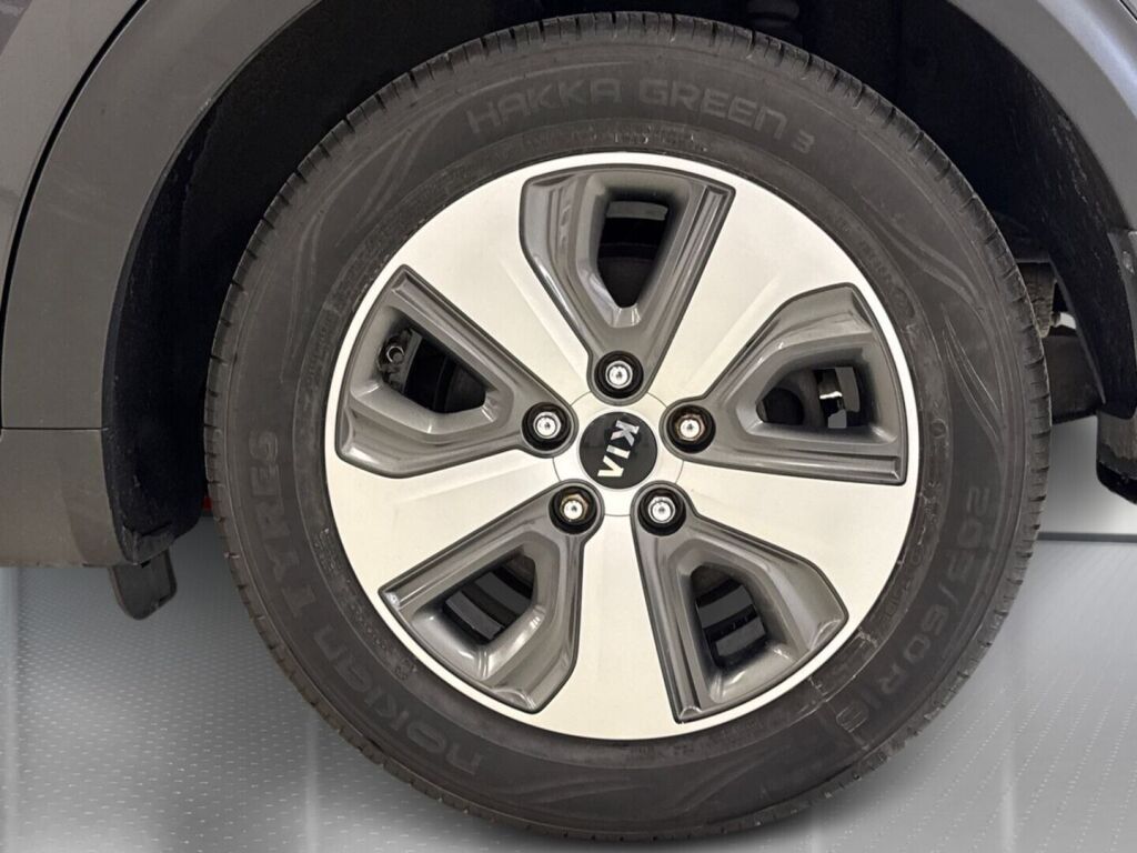 Kia Niro 2018 Harmaa