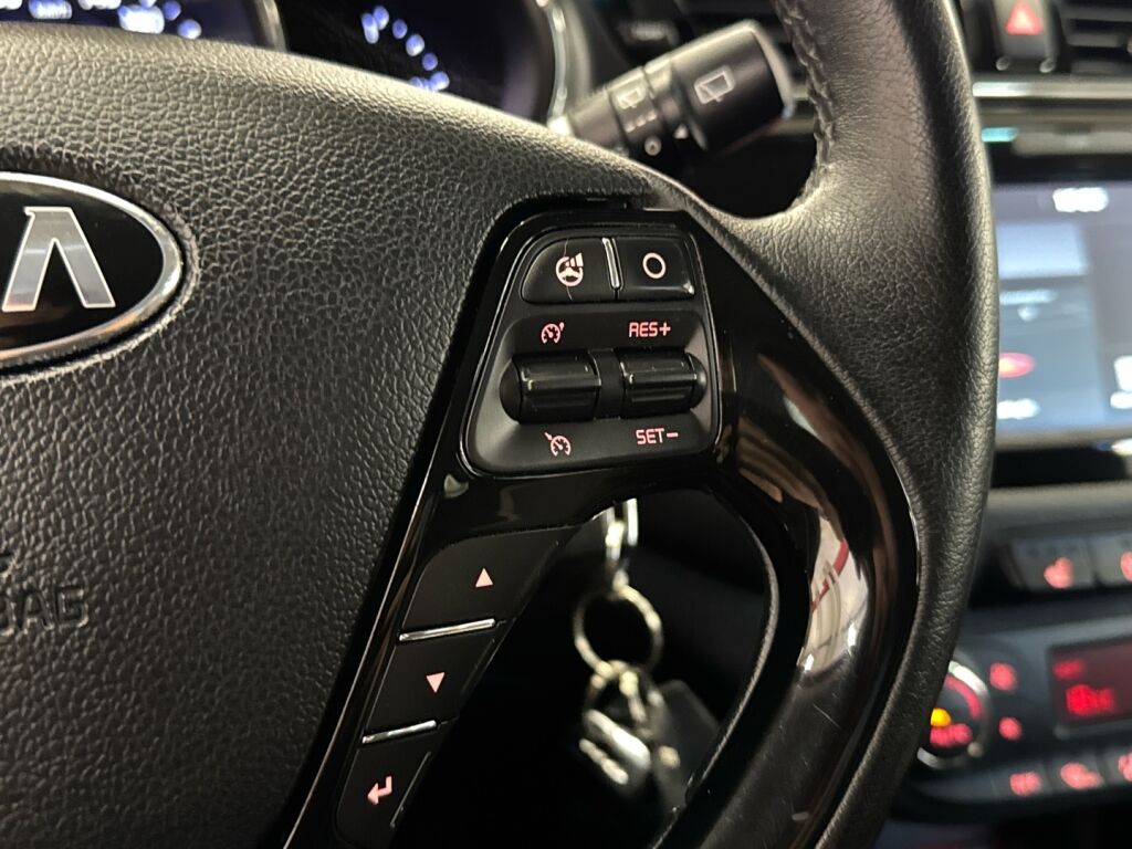 Kia Ceed 2018 Punainen