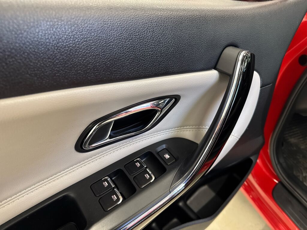 Kia Ceed 2018 Punainen