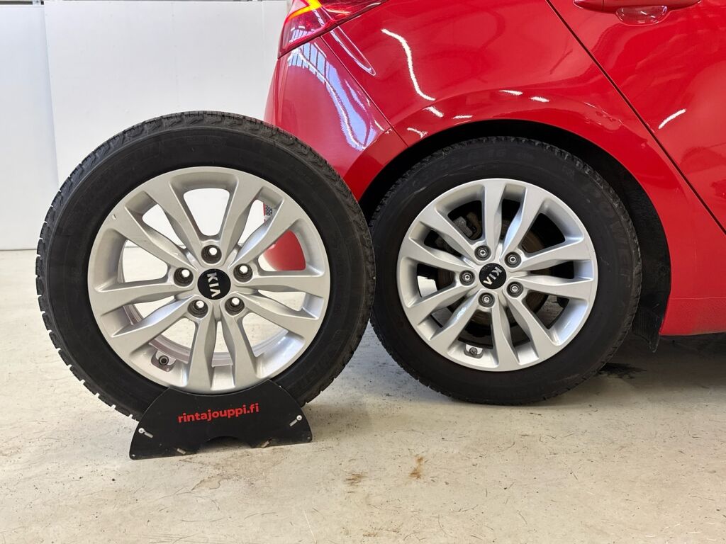 Kia Ceed 2018 Punainen