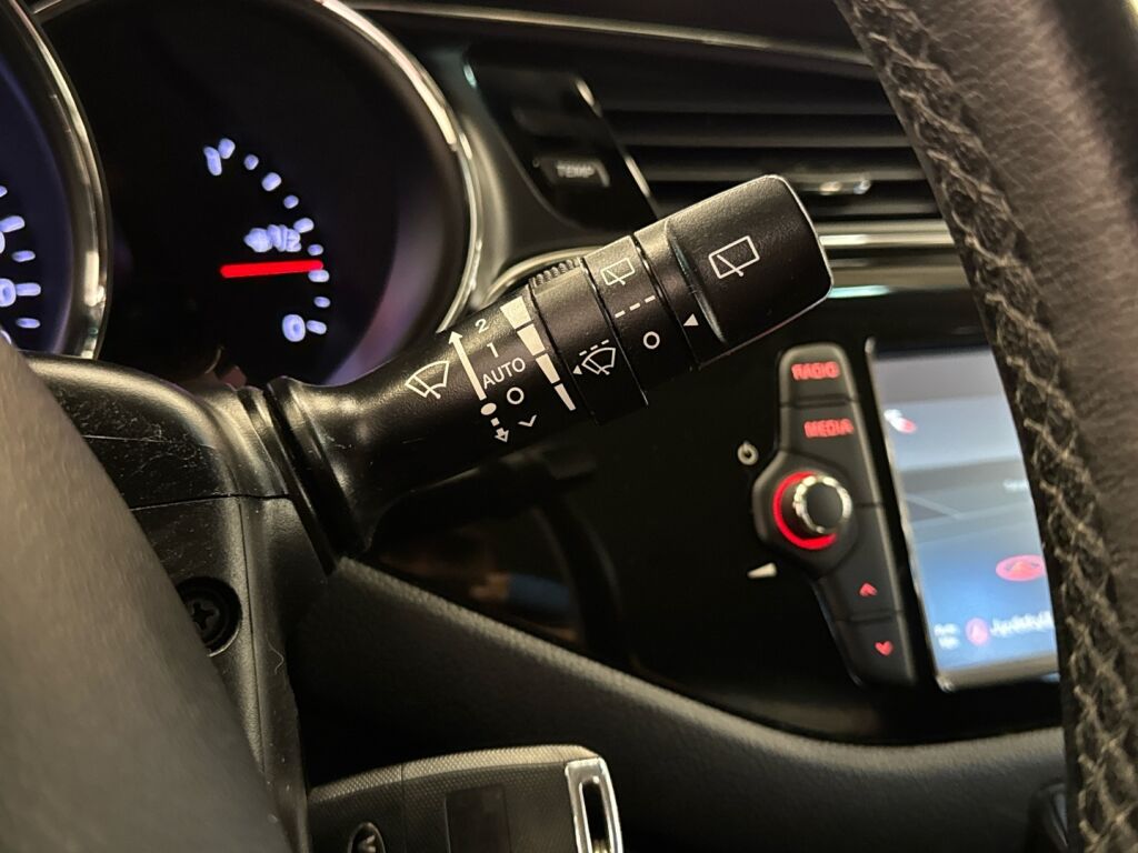 Kia Ceed 2018 Punainen