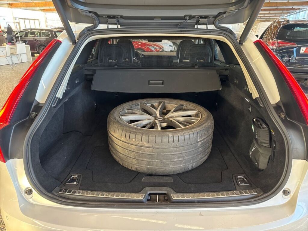 Volvo V90 2017 Valkoinen