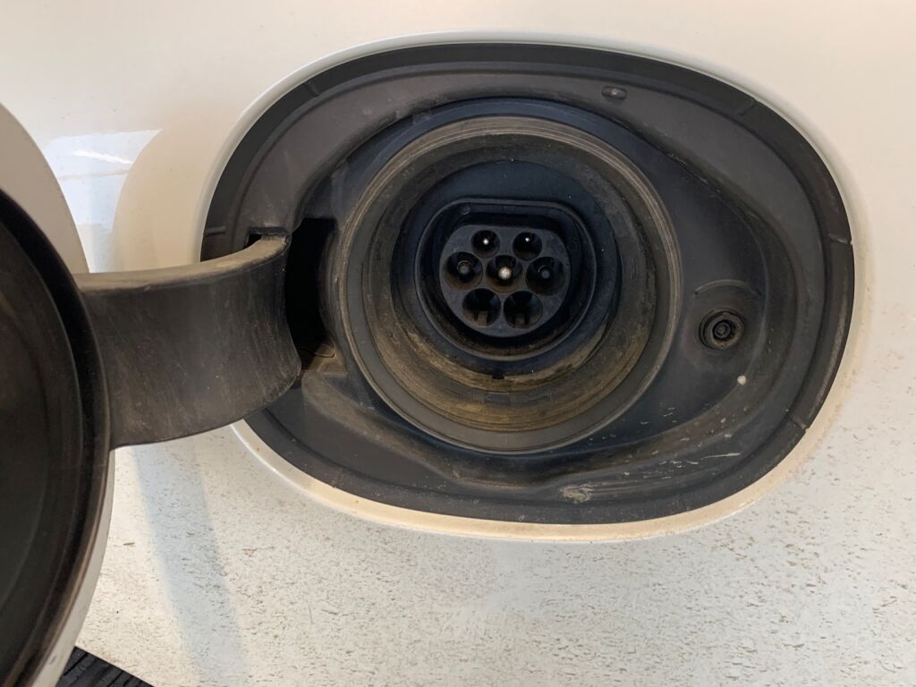 Volvo V90 2017 Valkoinen