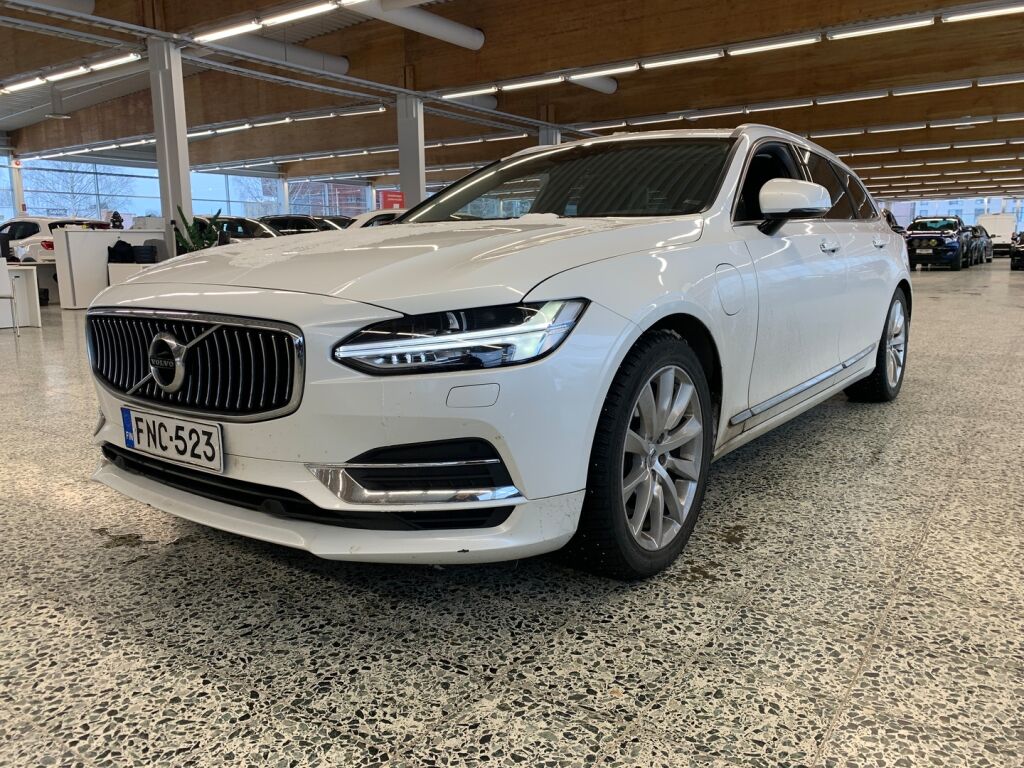 Volvo V90 2017 Valkoinen