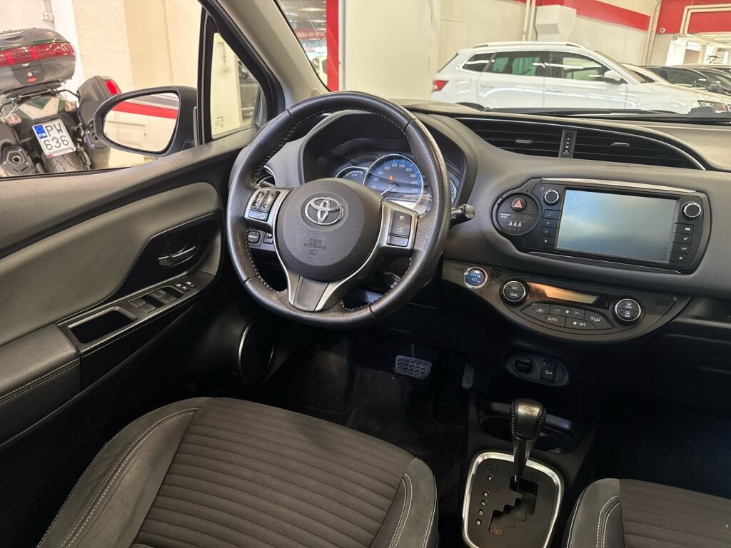 Toyota Yaris 2014 Sininen