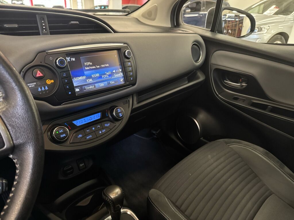 Toyota Yaris 2014 Sininen