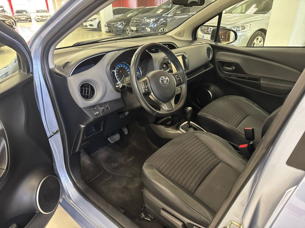 Toyota Yaris 2014 Sininen