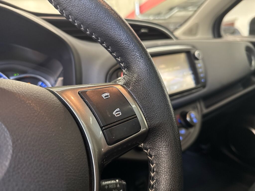 Toyota Yaris 2014 Sininen