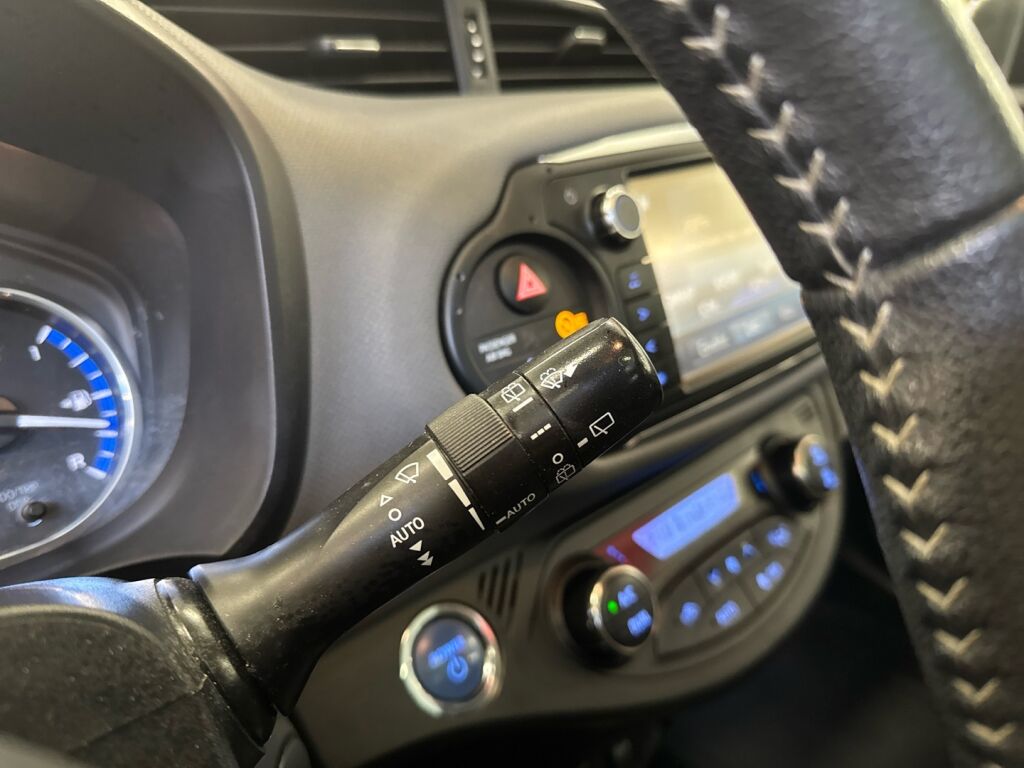 Toyota Yaris 2014 Sininen