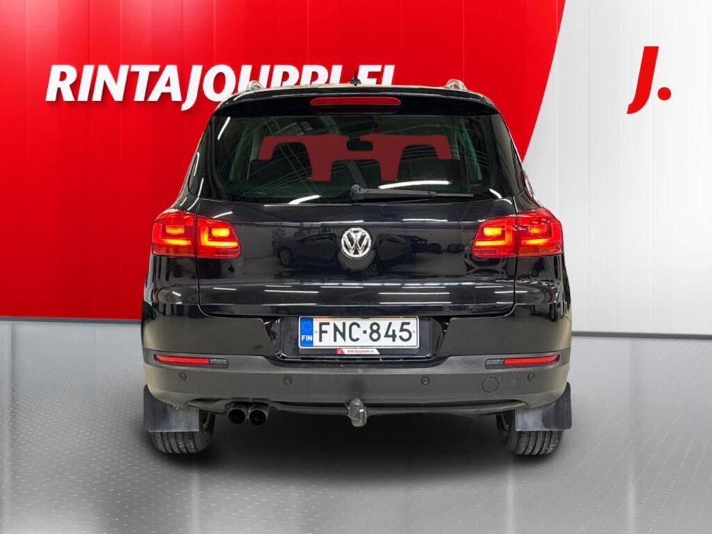 Volkswagen Tiguan 2012 Musta