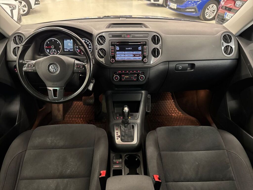 Volkswagen Tiguan 2012 Musta