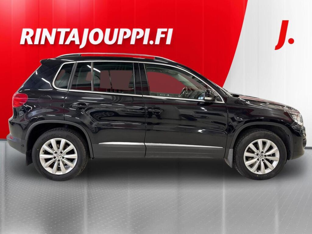 Volkswagen Tiguan 2012 Musta