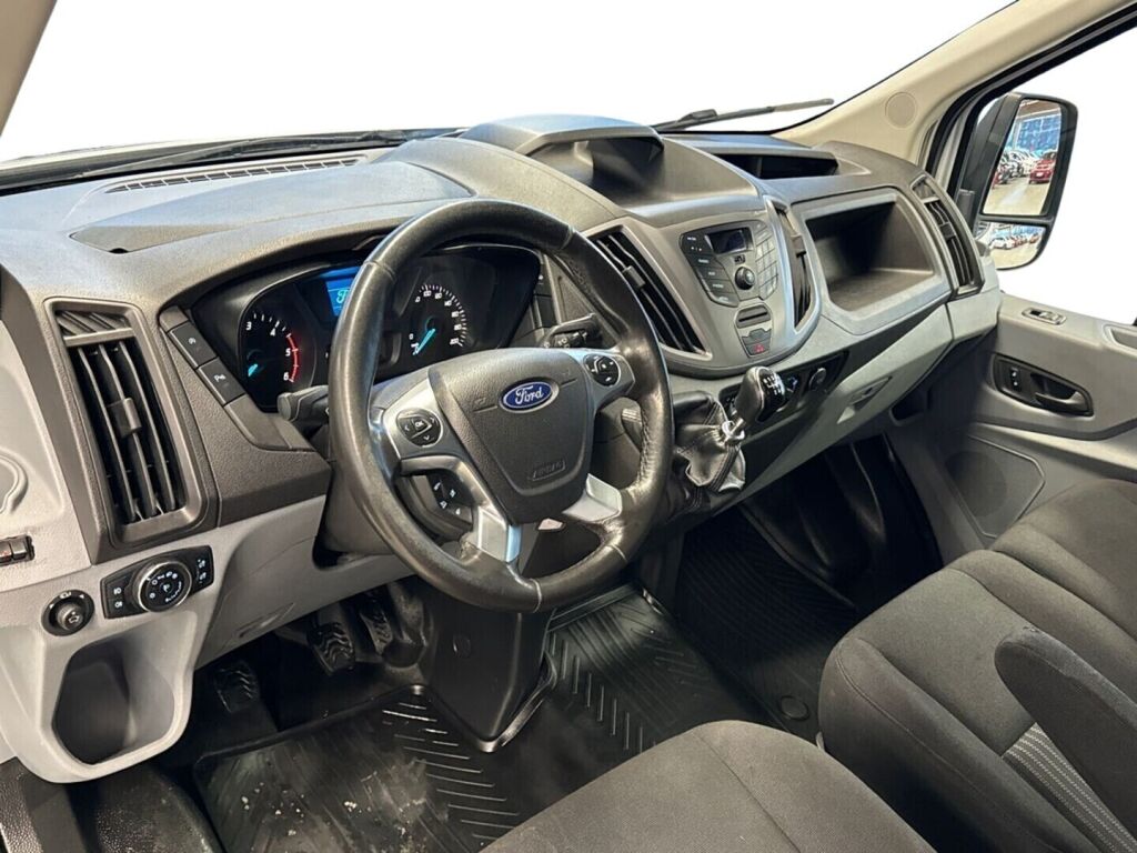 Ford Transit 2018 Valkoinen