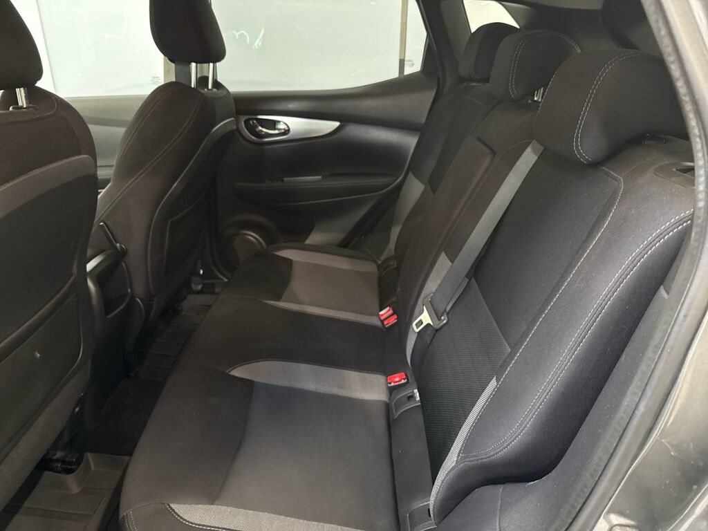 Nissan Qashqai 2018 Harmaa