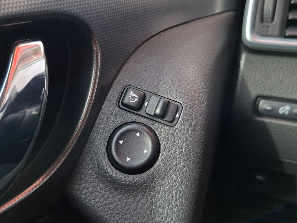 Nissan Qashqai 2018 Harmaa