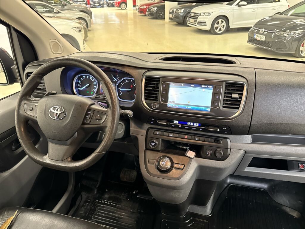 Toyota Proace 2018 Musta