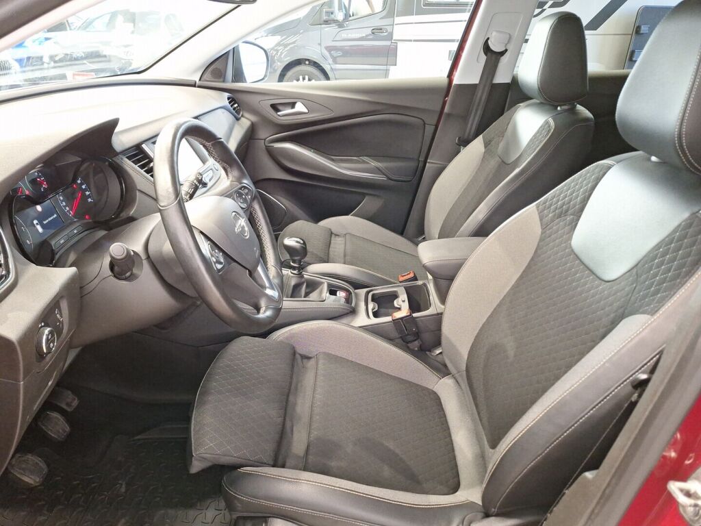 Opel Grandland X 2019 Punainen