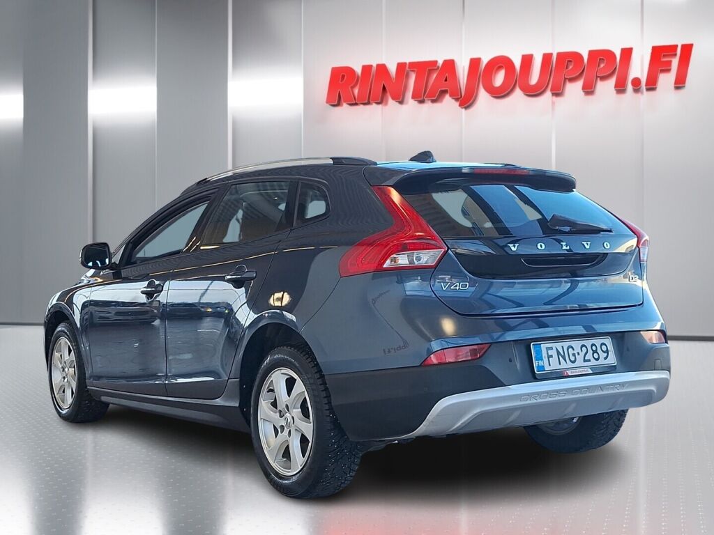 Volvo V40 Cross Country 2018 Sininen
