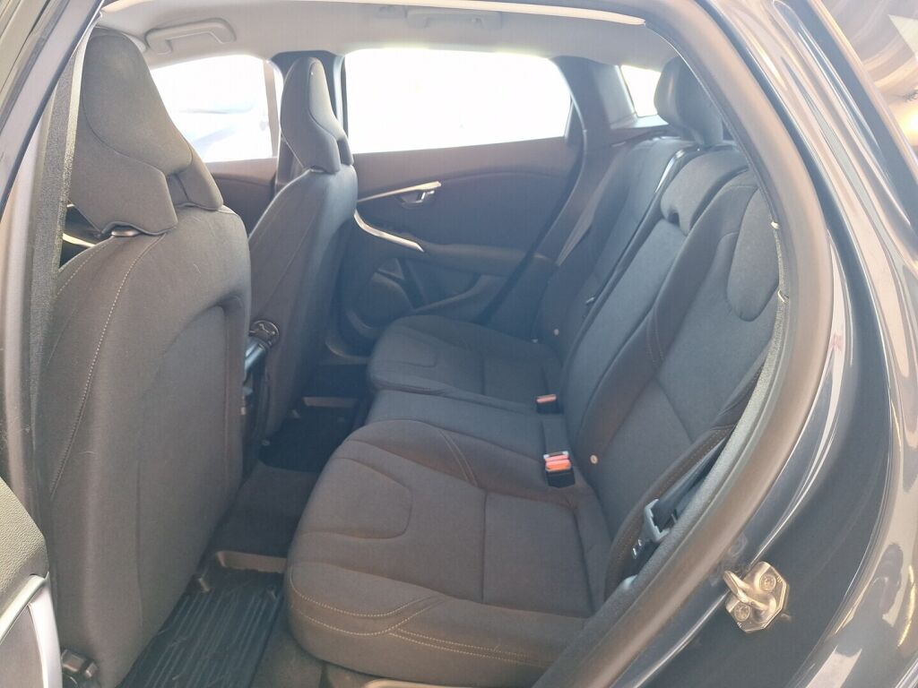 Volvo V40 Cross Country 2018 Sininen