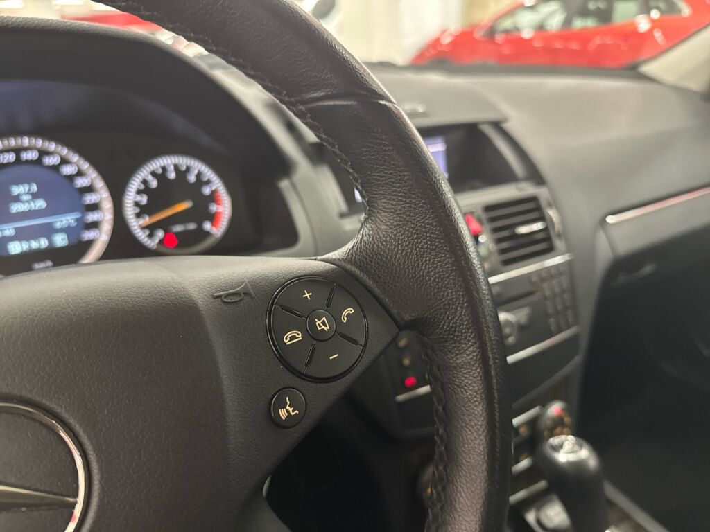 Mercedes-Benz C 2008 Hopea