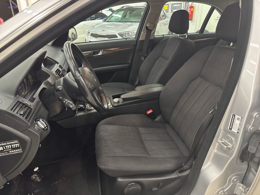 Mercedes-Benz C 2008 Hopea