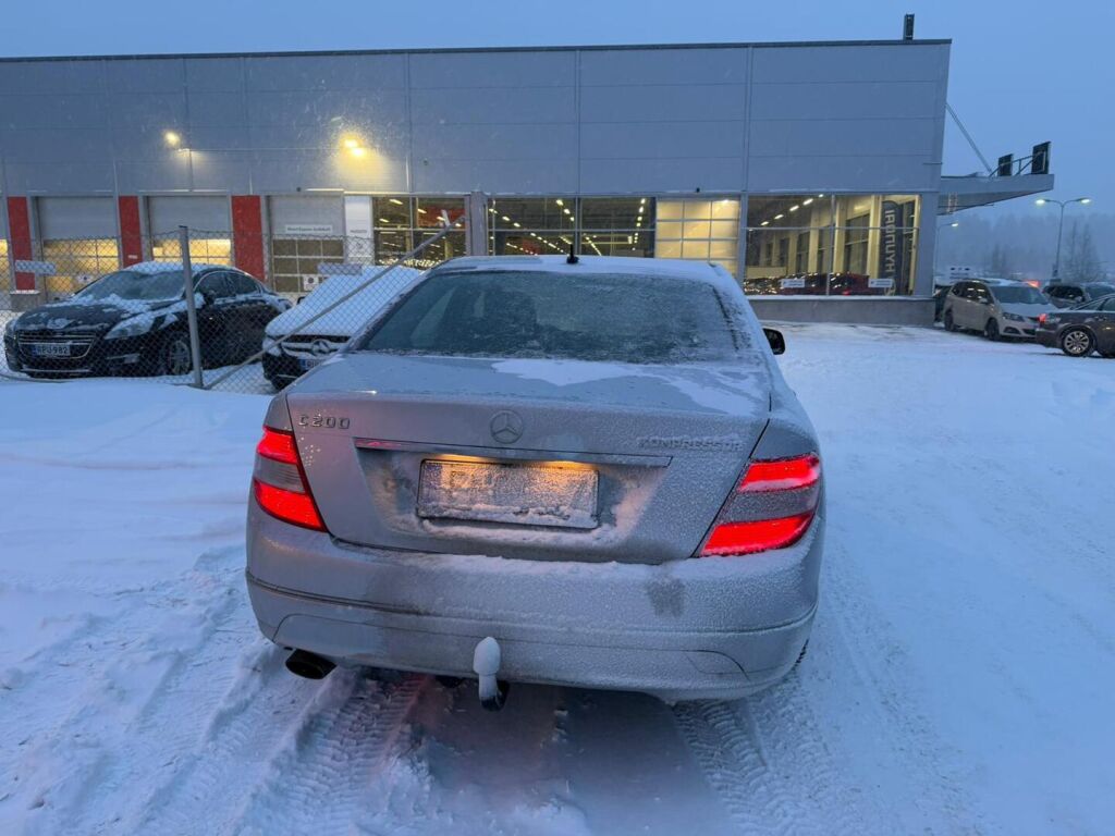 Mercedes-Benz C 2008 Hopea