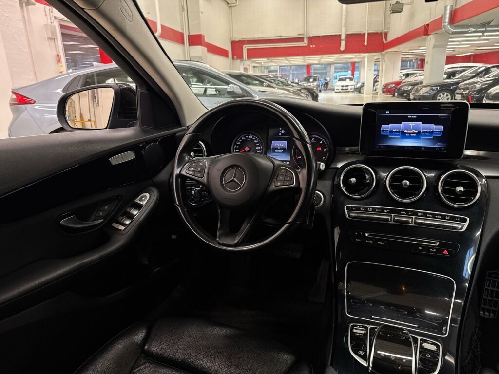 Mercedes-Benz C 2015 Musta