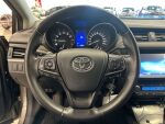 Toyota Avensis 2018 Harmaa