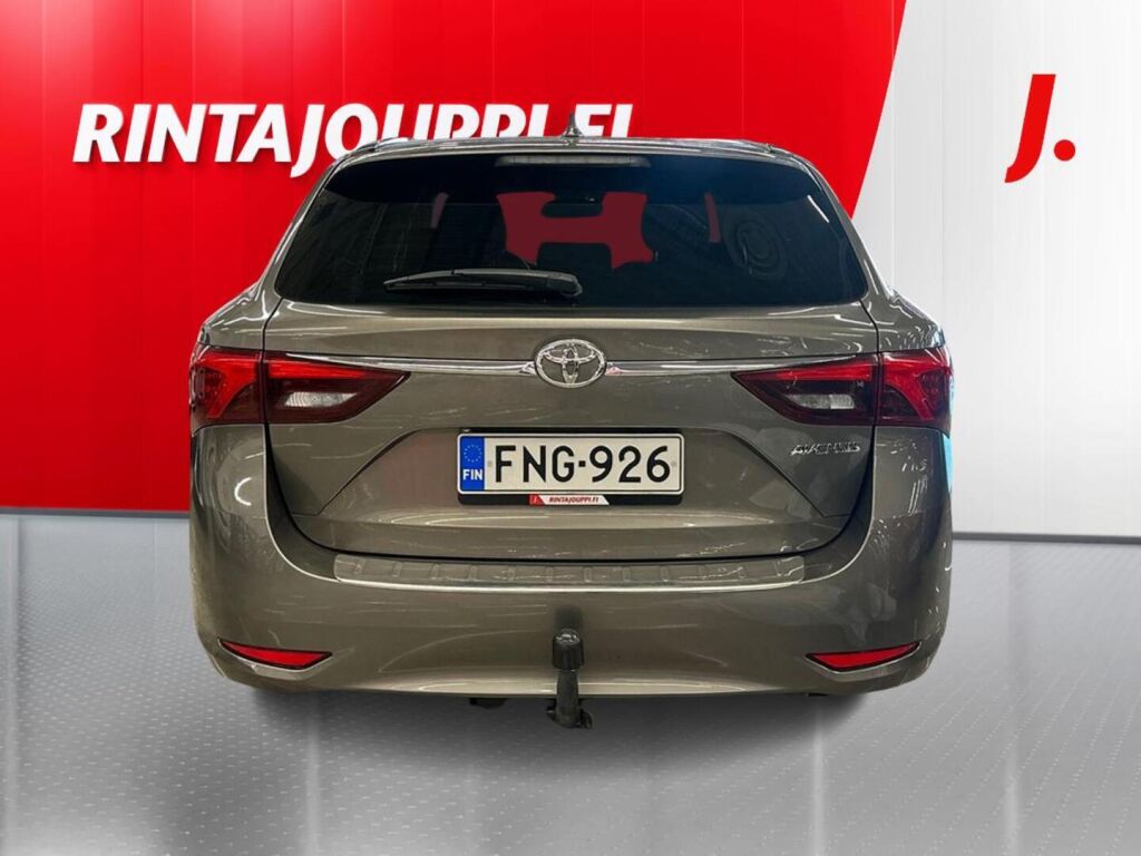 Toyota Avensis 2018 Harmaa