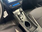 Toyota Avensis 2018 Harmaa