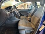 Volkswagen Golf 2018 Sininen