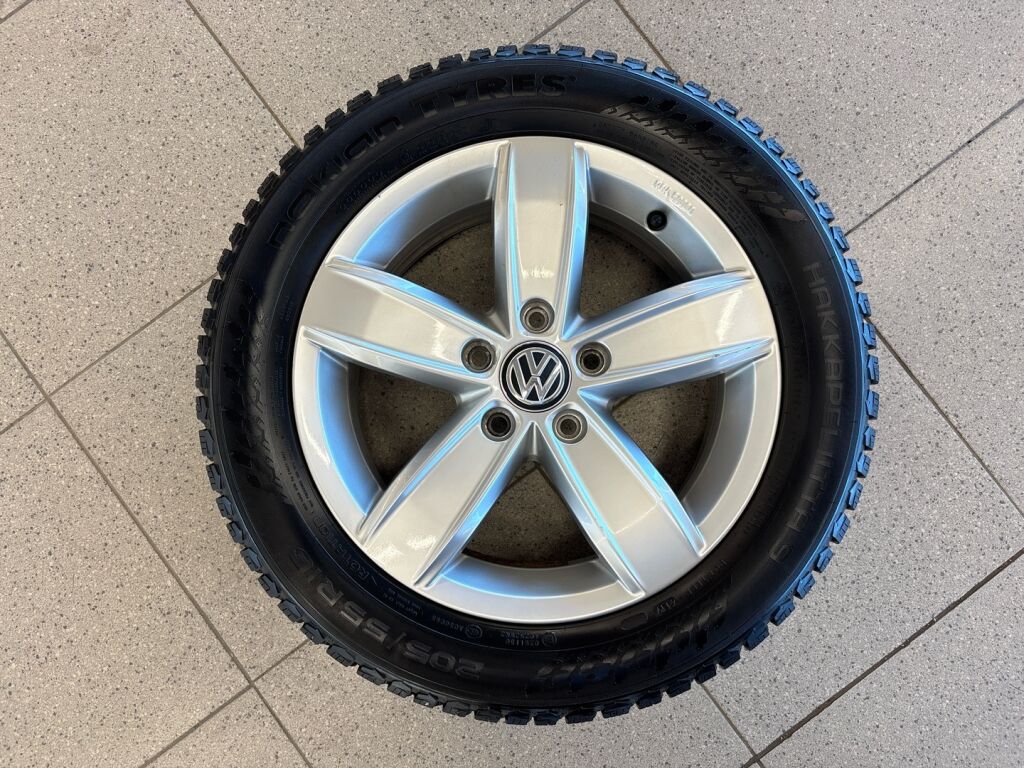 Volkswagen Golf 2018 Sininen