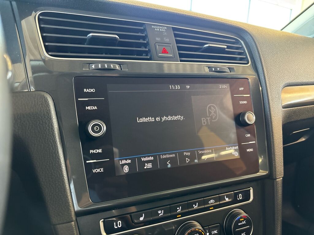 Volkswagen Golf 2018 Sininen