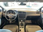 Volkswagen Golf 2018 Sininen