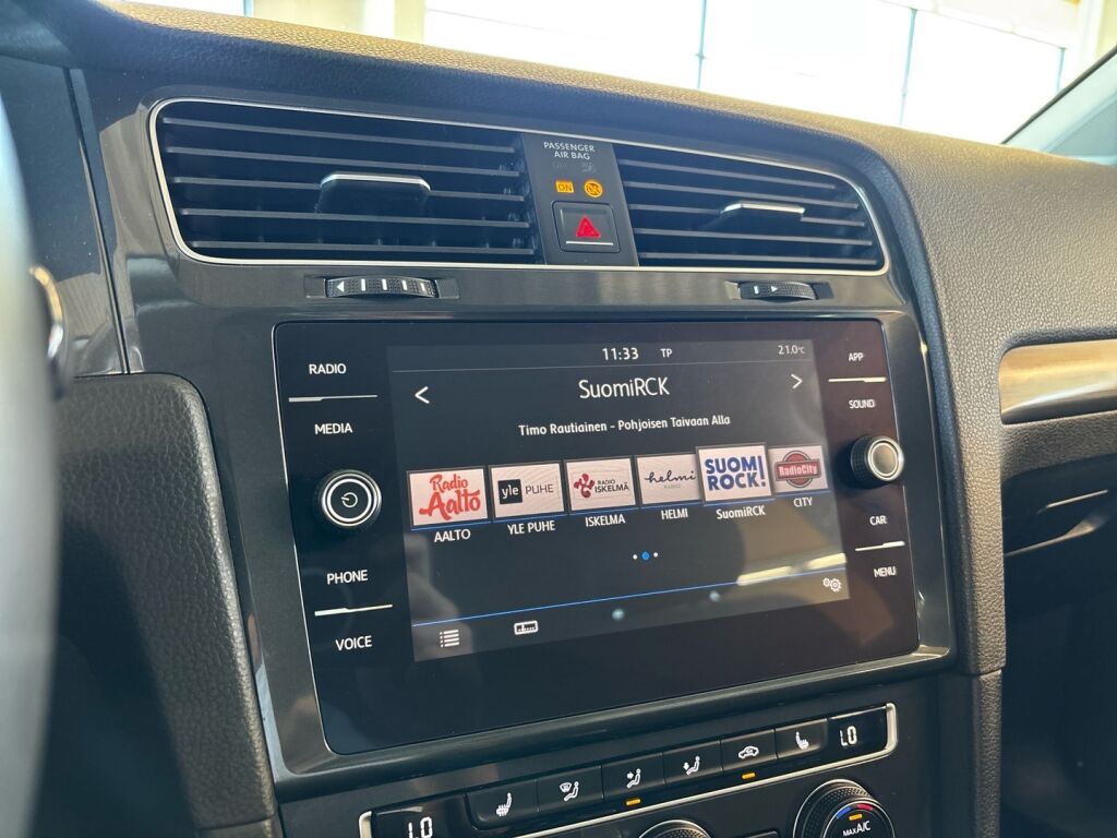 Volkswagen Golf 2018 Sininen