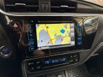 Toyota Auris 2018 Musta