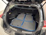 Toyota Auris 2018 Musta