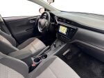 Toyota Auris 2018 Musta