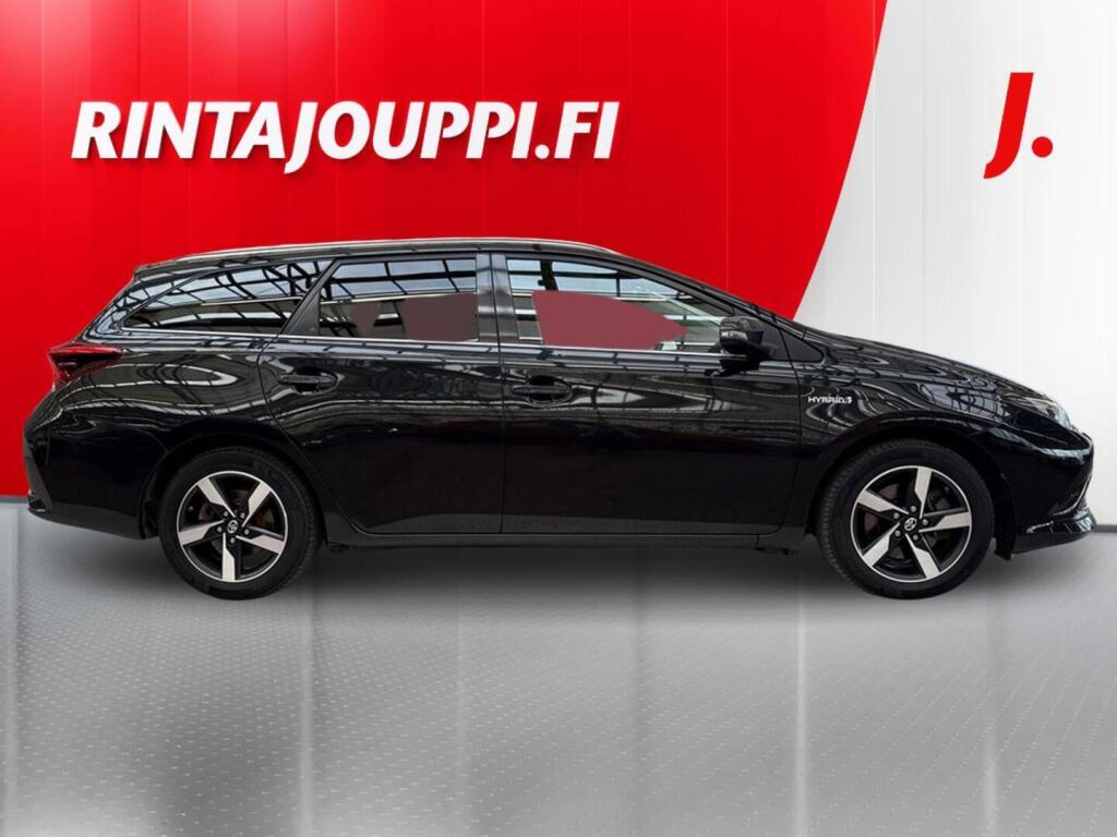 Toyota Auris 2018 Musta