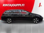 Toyota Auris 2018 Musta