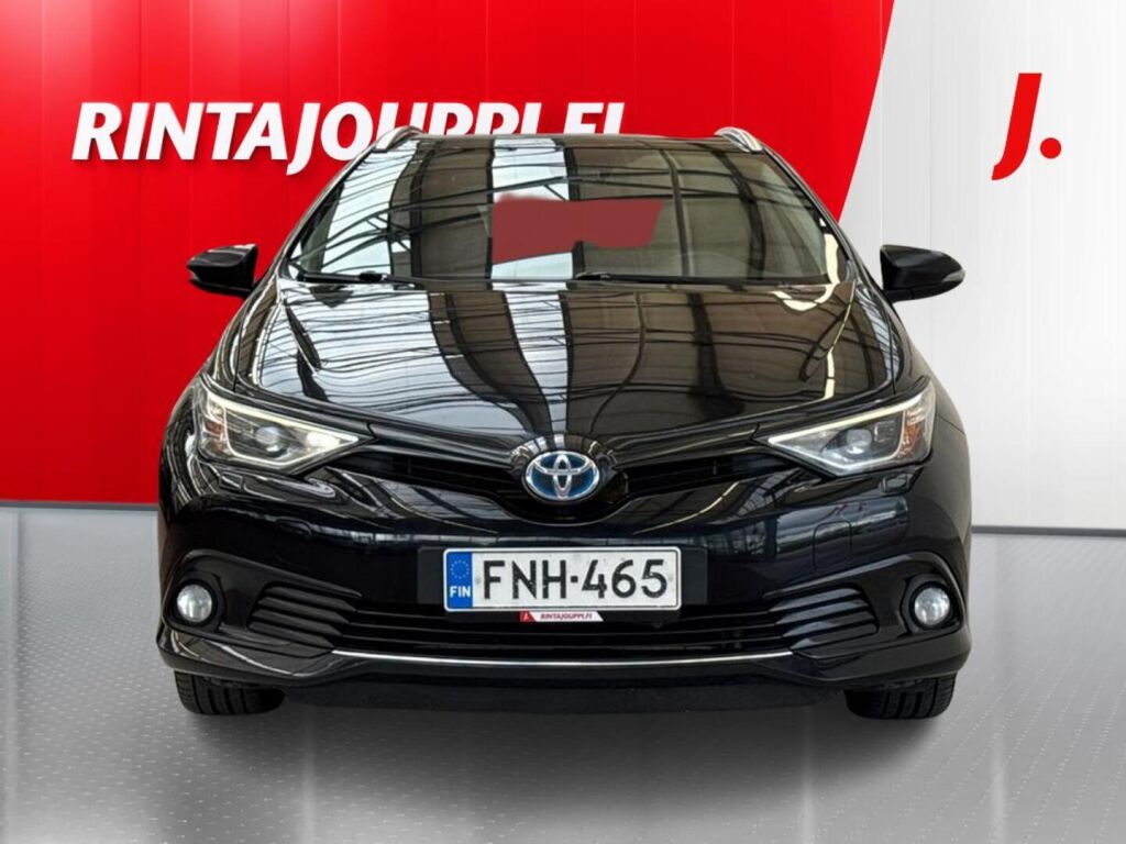 Toyota Auris 2018 Musta