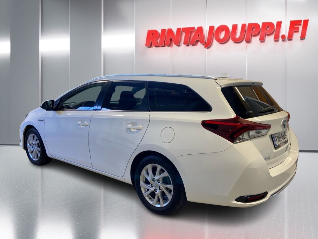 Toyota Auris 2018 Valkoinen