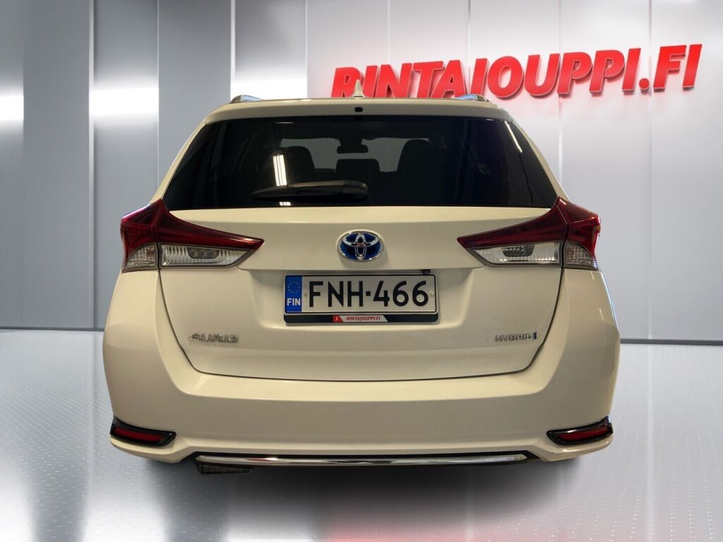 Toyota Auris 2018 Valkoinen