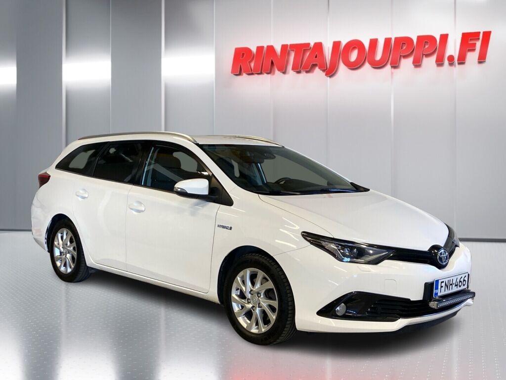 Toyota Auris 2018 Valkoinen